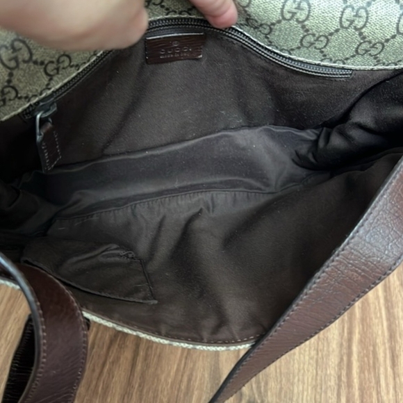 Gucci Canvas Crossbody Bag - Picture 3 of 9
